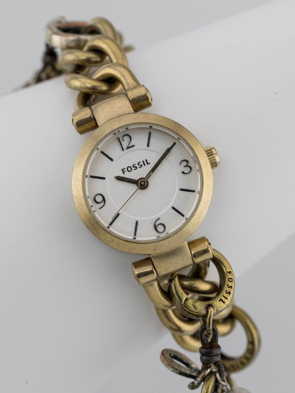 Fossil ES2752 Women's Charm Bracelet Quartz Analog Watch Fresh Battery